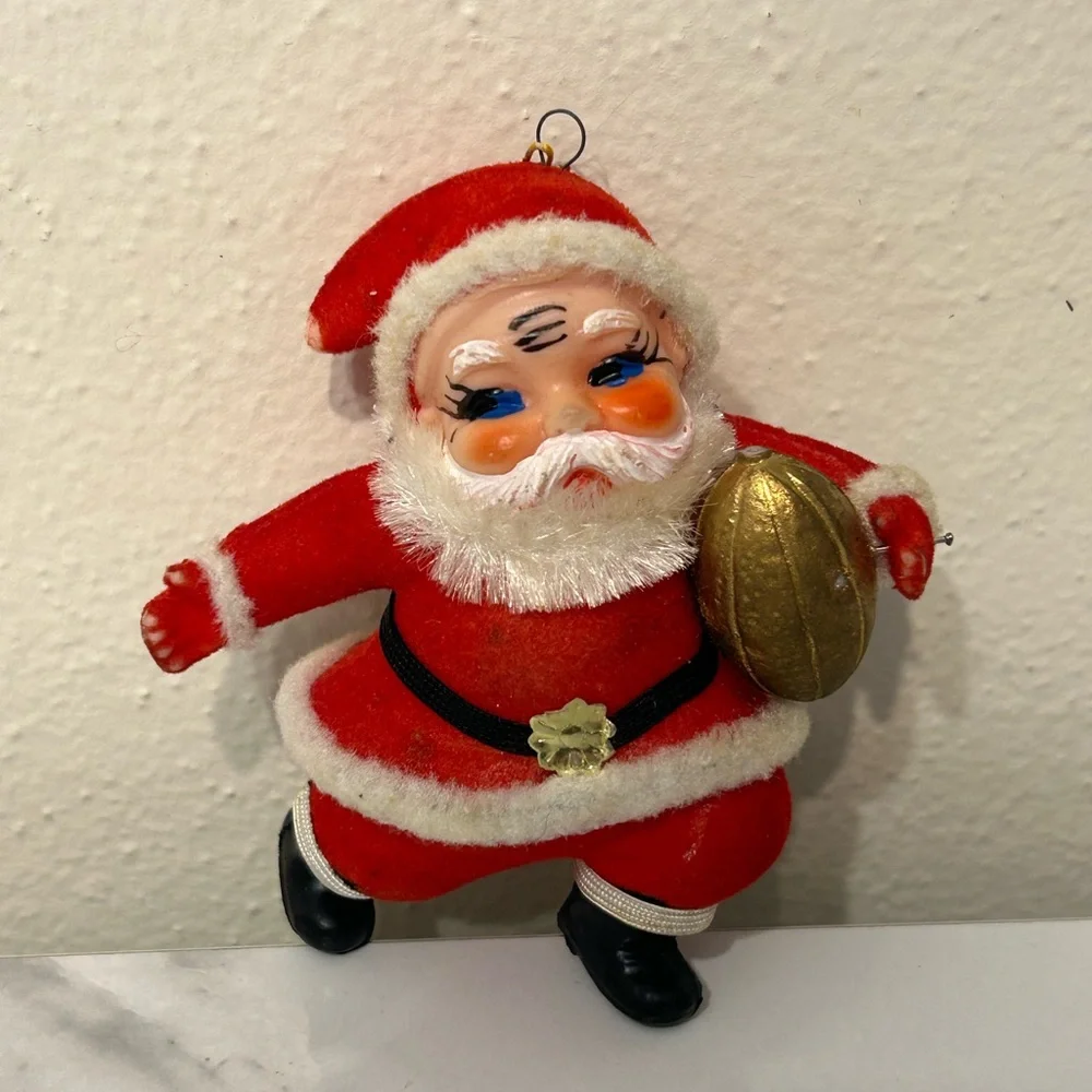 Vintage Lot of 7 Christmas Tree Ornaments - Santa, Snowmen,‎ Elf, Wreath, Deer